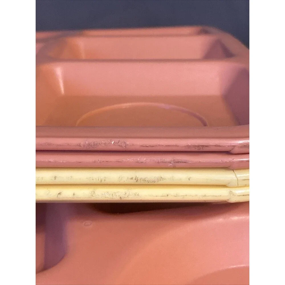 School Cafeteria Lunch Divided Trays Set of 4 Yellow And Pink Mauve Tucker